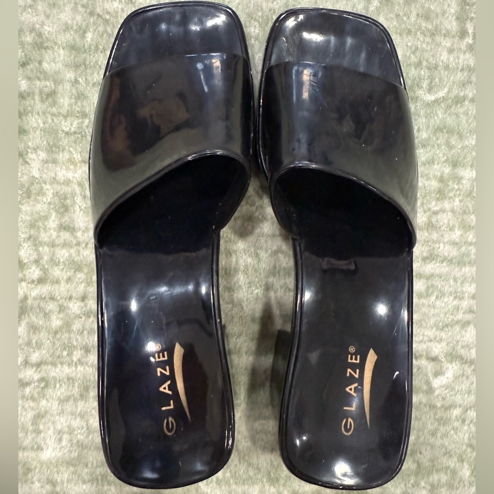 Glaze Women's Glossy Black Mules - Picture 3 of 6